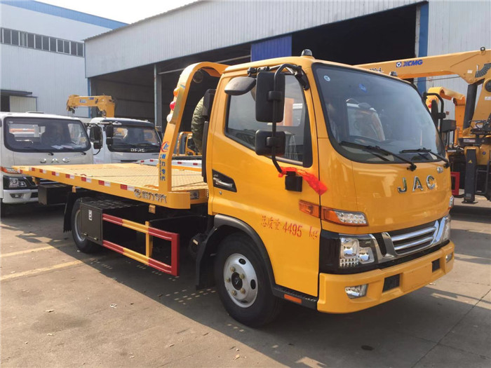 江淮駿鈴V5藍(lán)牌一拖二清障車